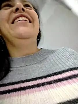 Natasha milf   online show from April 2026 01:18:01 PM