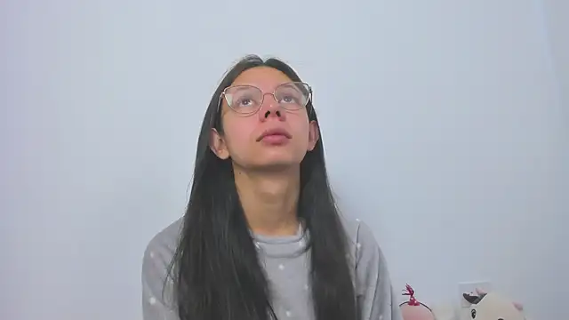 Snapshot of Bonniepark chatting on November 2025 12:27:02 PM Bonniepark online show from November 2025 12:27:02 PM