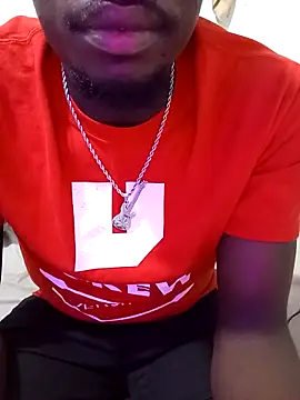 Snapshot of MaskedGQ chatting on December 2025 07:07:01 PM MaskedGQ online show from December 2025 07:07:01 PM