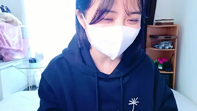 Snapshot of Nonchan_ chatting on November 2025 01:16:01 AM Nonchan online show from November 2025 01:16:01 AM