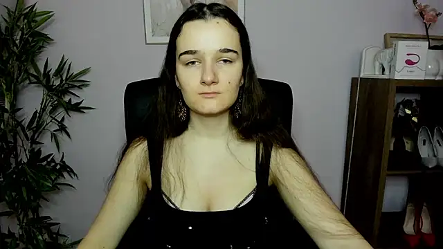 Snapshot of KateDelight chatting on February 2025 07:30:02 AM KateDelight online show from February 2025 07:30:02 AM