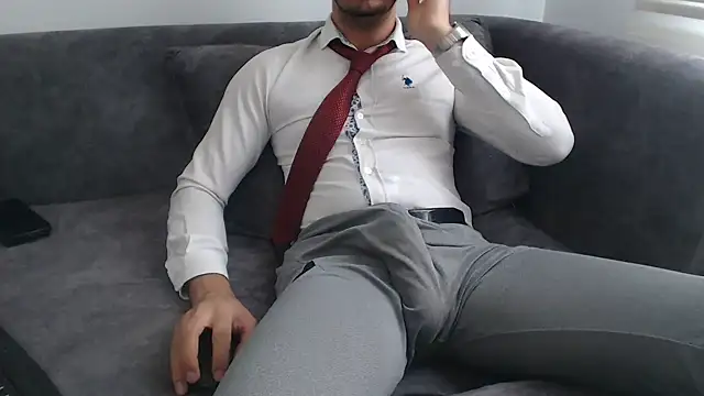 Naughtb0y online show from April 2026 10:26:01 AM