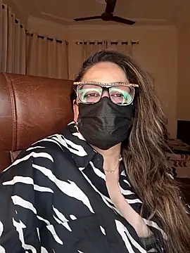 Snapshot of SEXY-Sardarni chatting on September 2025 02:41:02 PM SEXY-Sardarni online show from September 2025 02:41:02 PM