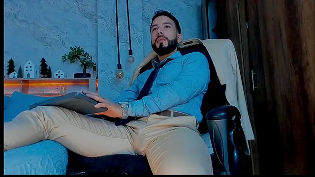 bruno woods online show from December 2024 05:26:02 PM