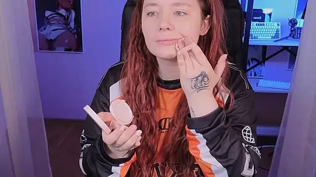 carolina elf online show from October 2025 07:21:02 AM