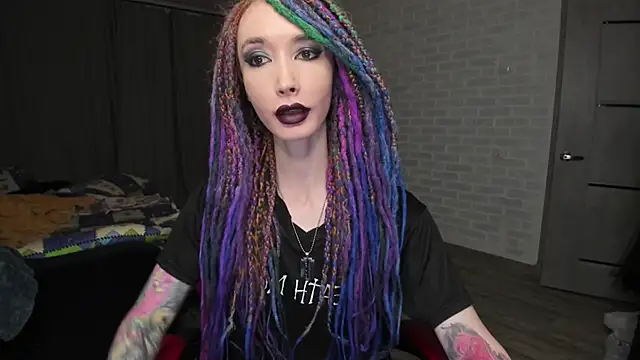 Roxy Silver online show from January 2025 01:56:01 PM