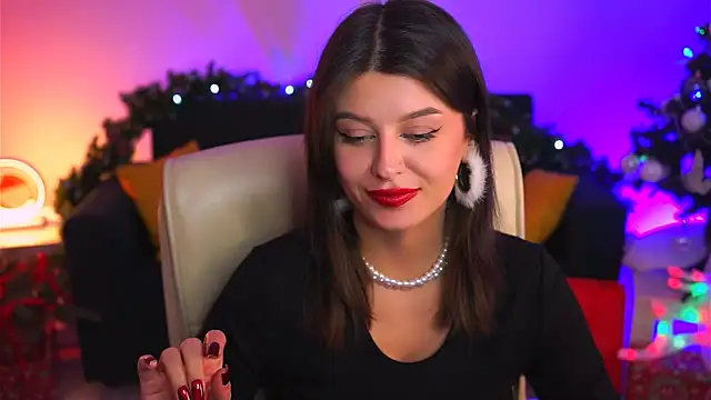 Snapshot of NicoleMun chatting on December 2024 04:25:01 PM NicoleMun online show from December 2024 04:25:01 PM