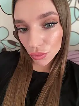 adel secret online show from February 2025 09:44:01 AM