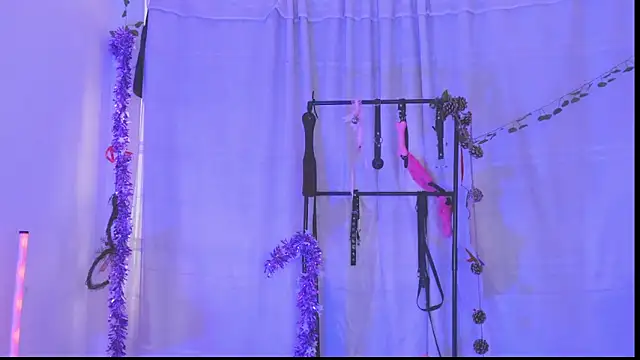 Samanta cutee online show from December 2025 01:40:02 PM