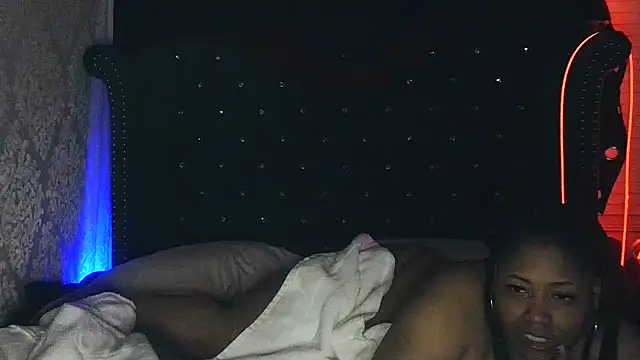 Snapshot of msyvette1970@xh chatting on December 2024 11:02:01 AM msyvette1970xh online show from December 2024 11:02:01 AM