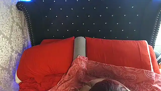 Snapshot of msyvette1970@xh chatting on January 2025 04:22:01 PM msyvette1970xh online show from January 2025 04:22:01 PM