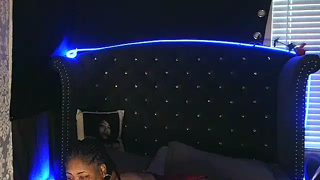 Snapshot of msyvette1970@xh chatting on January 2025 12:31:01 AM msyvette1970xh online show from January 2025 12:31:01 AM