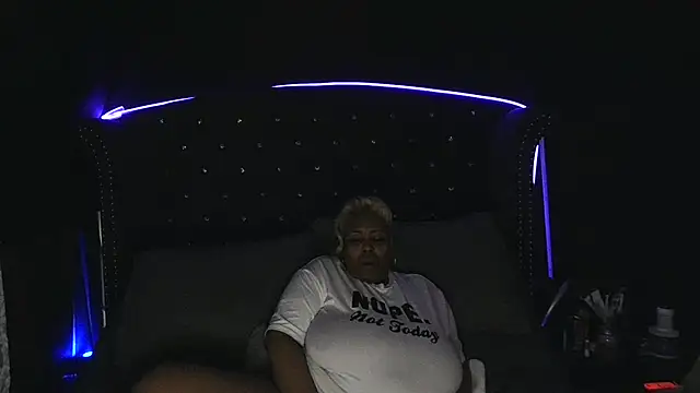 Snapshot of msyvette1970@xh chatting on March 2025 04:39:02 PM msyvette1970xh online show from March 2025 04:39:02 PM