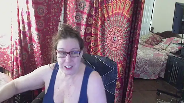 Snapshot of Ireallysquirt chatting on January 2026 04:04:01 AM Ireallysquirt online show from January 2026 04:04:01 AM