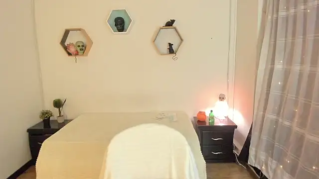 Snapshot of Paloma_victory chatting on October 2025 09:49:02 PM Paloma victory online show from October 2025 09:49:02 PM