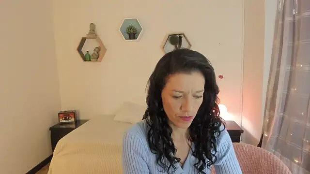 Snapshot of Paloma_victory chatting on June 2026 08:29:01 PM Paloma victory online show from June 2026 08:29:01 PM