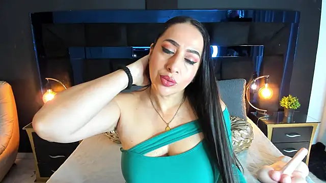 Snapshot of MayraVegas chatting on March 2025 01:50:02 PM MayraVegas online show from March 2025 01:50:02 PM