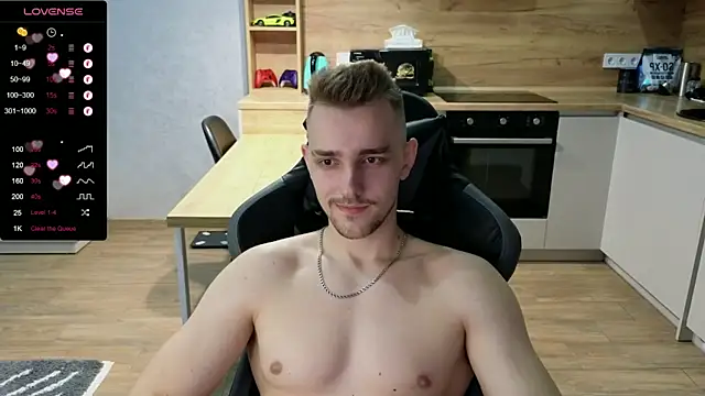 Snapshot of Larstar01 chatting on January 2025 12:41:02 PM Larstar01 online show from January 2025 12:41:02 PM