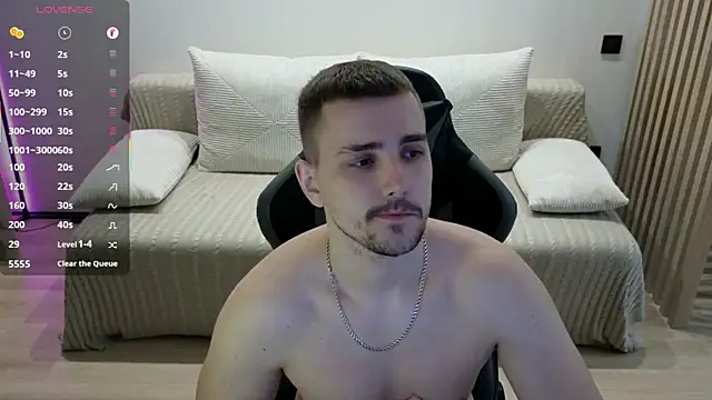 Snapshot of Larstar01 chatting on November 2025 11:59:01 PM Larstar01 online show from November 2025 11:59:01 PM