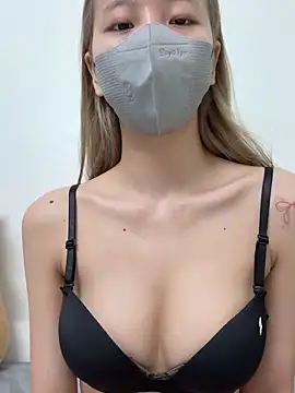 Lucy-Gold online show from March 2026 12:55:01 PM