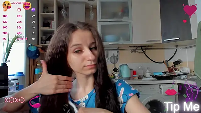  Nika Kik online show from March 2025 01:46:02 PM