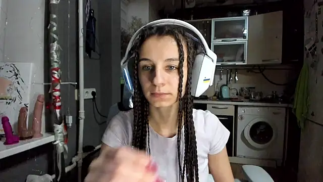  Nika Kik online show from December 2025 07:40:02 PM