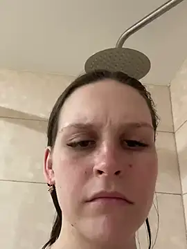 Snapshot of DakotaGercy chatting on February 2025 03:40:01 PM DakotaGercy online show from February 2025 03:40:01 PM