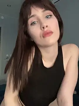 Snapshot of CherryCrystall chatting on March 2025 03:24:02 PM CherryCrystall online show from March 2025 03:24:02 PM