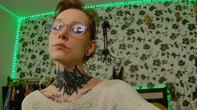 Littlespacemouse online show from September 2025 03:06:01 PM