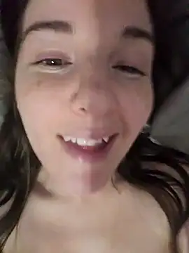 Snapshot of oxitocindi chatting on December 2024 08:21:02 PM oxitocindi online show from December 2024 08:21:02 PM