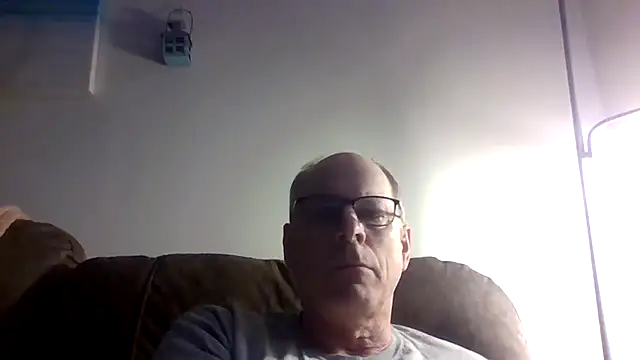 Snapshot of pjkrun66 chatting on November 2025 10:08:02 PM pjkrun66 online show from November 2025 10:08:02 PM