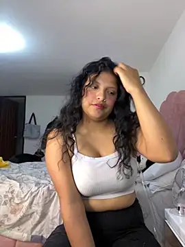 tati  22 online show from September 2025 12:03:02 AM