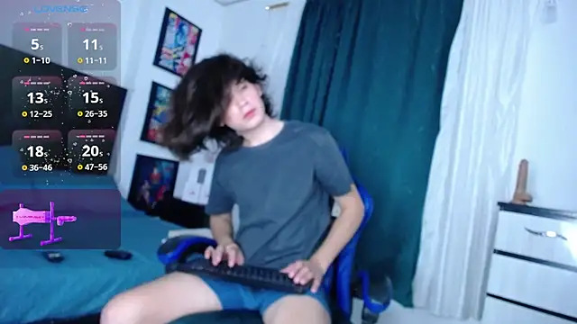 Snapshot of andyboy- chatting on July 2026 11:54:02 PM andyboy- online show from July 2026 11:54:02 PM