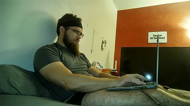 Snapshot of dikdowndaddy chatting on December 2024 08:52:01 AM dikdowndaddy online show from December 2024 08:52:01 AM