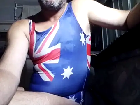 madaussiehere online show from February 2026 05:52:01 PM
