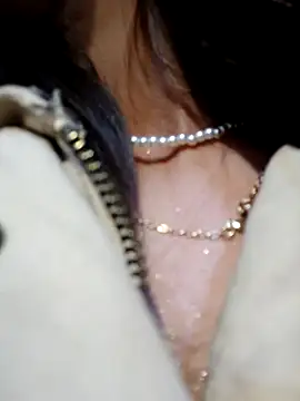 Violeta 12- online show from November 2025 08:30:02 PM