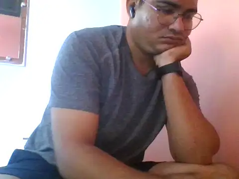 naughtymike0007 online show from September 2025 06:07:01 AM