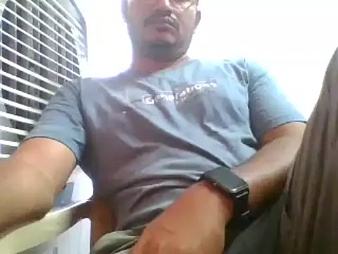 naughtymike0007 online show from October 2025 02:44:01 AM