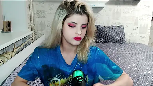 AleksandraFlores online show from April 2026 08:13:02 PM