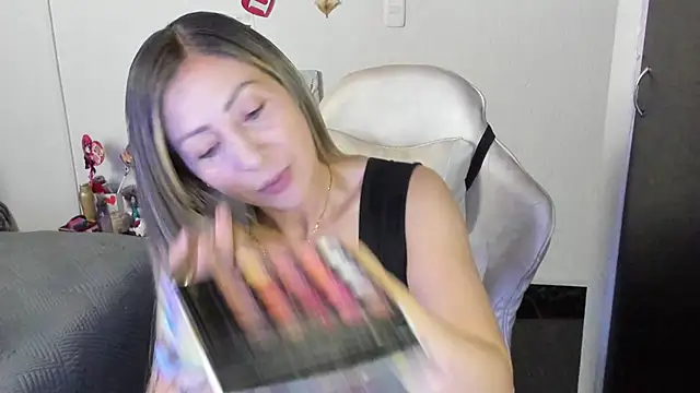 Andreina Suann online show from February 2026 10:53:02 AM