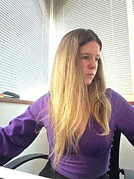lucie mehott online show from May 2026 09:36:01 AM
