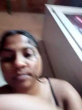 Giselabrunette25 online show from January 2026 04:56:01 PM