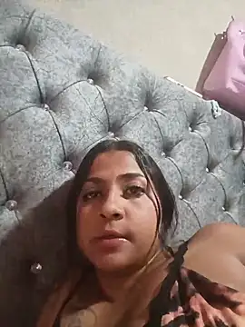 Giselabrunette25 online show from May 2026 08:44:02 AM