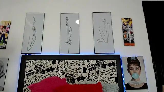 Rihana14 online show from April 2026 08:13:02 PM