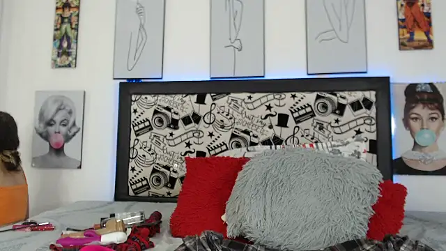 Rihana14 online show from May 2026 08:17:01 PM