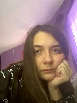 itzcheyduh online show from October 2025 08:53:02 PM