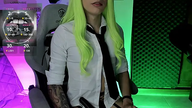 Snapshot of sofi_pretty_uwu- chatting on November 2025 09:22:01 AM sofi pretty uwu- online show from November 2025 09:22:01 AM