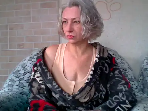 Lorie Carrie online show from April 2026 09:36:02 AM