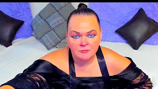 Snapshot of MilanaBiegert chatting on November 2025 12:50:02 PM MilanaBiegert online show from November 2025 12:50:02 PM