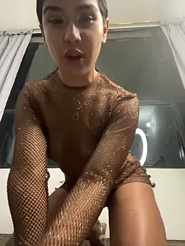 Snapshot of Nikothyna chatting on January 2025 05:13:01 AM Nikothyna online show from January 2025 05:13:01 AM